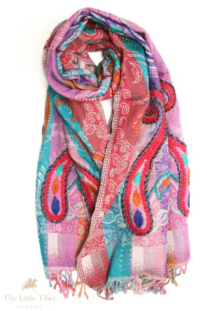 Artemis' Veil - Hand-Embroidered 100% Boiled Wool Scarves for Timeless Feminine Sophistication