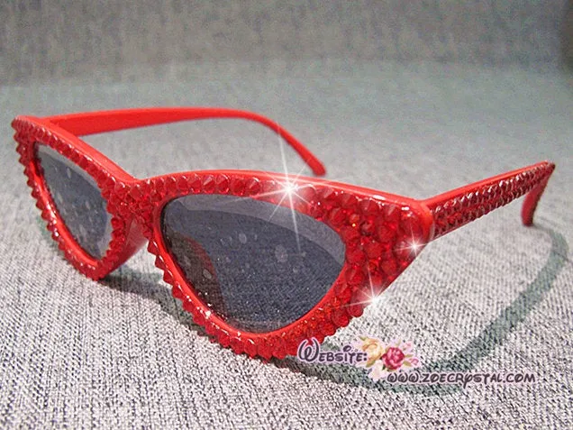 HOLLYWOOD Fashion Cat Eye Sunglasses / Shades / Sunnies w Red Bling Sparkly Bedazzled Rhinestones Festival Rockabilly Retro Pin Up