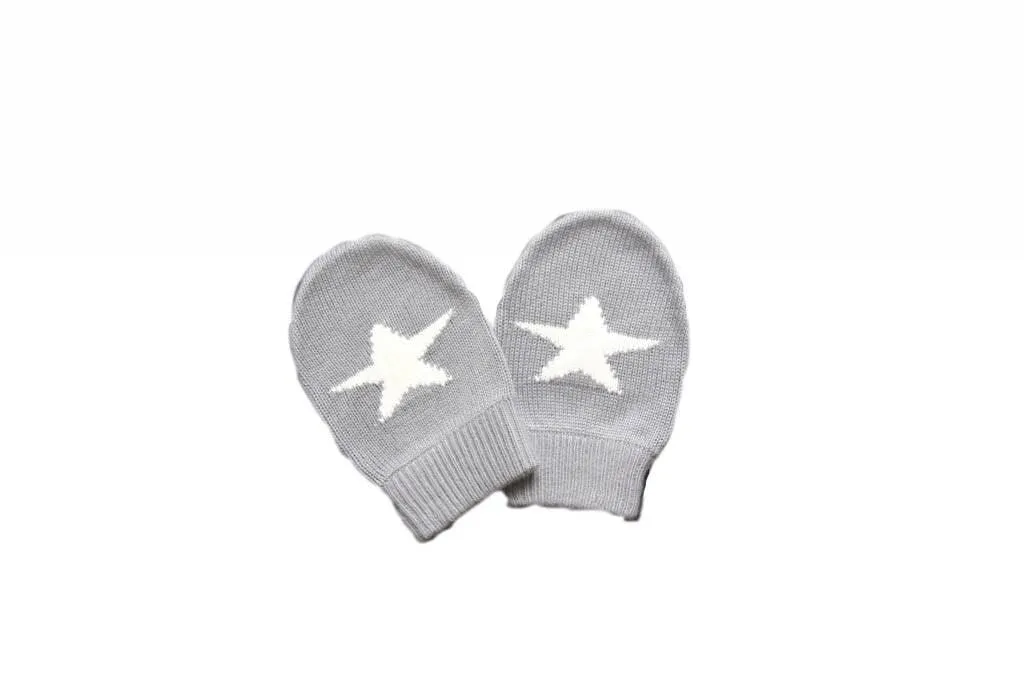 Knit Bamboo Star Mittens