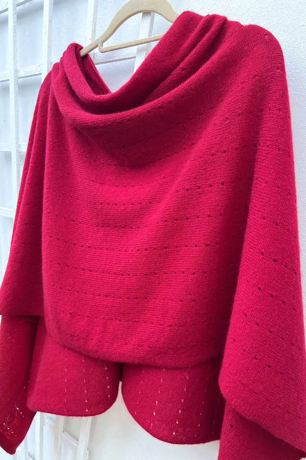 Maroon red cashmere poncho Multiway