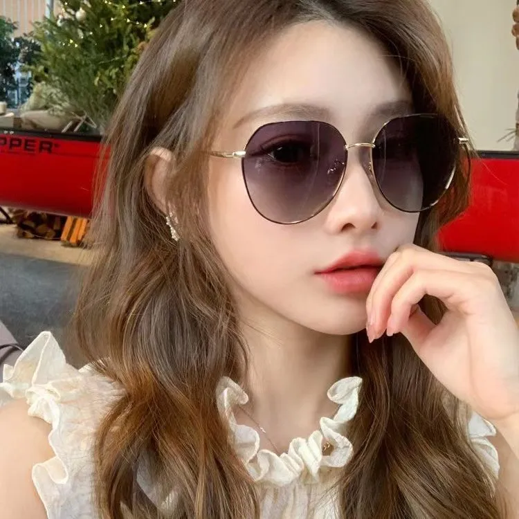 Sunglasses for women, high-end, anti-UV and strong light, 2023 new fashion, big face, slimming, myopia sunglasses