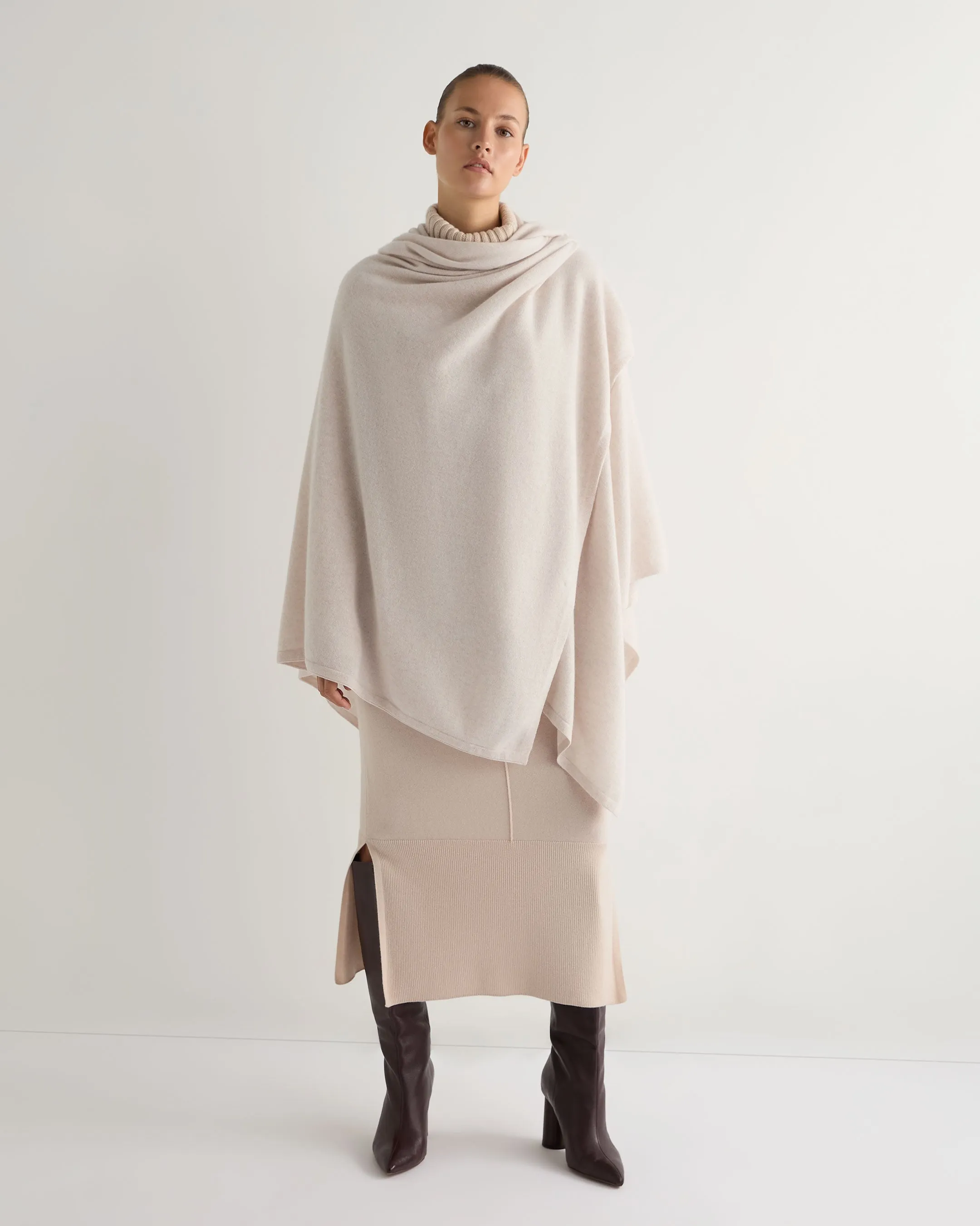 Women's Lily Lightweight Cashmere Cape Frost White